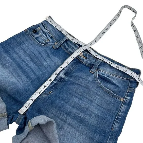 Kancan high rise hem detail jean shorts size large - Picture 5 of 7